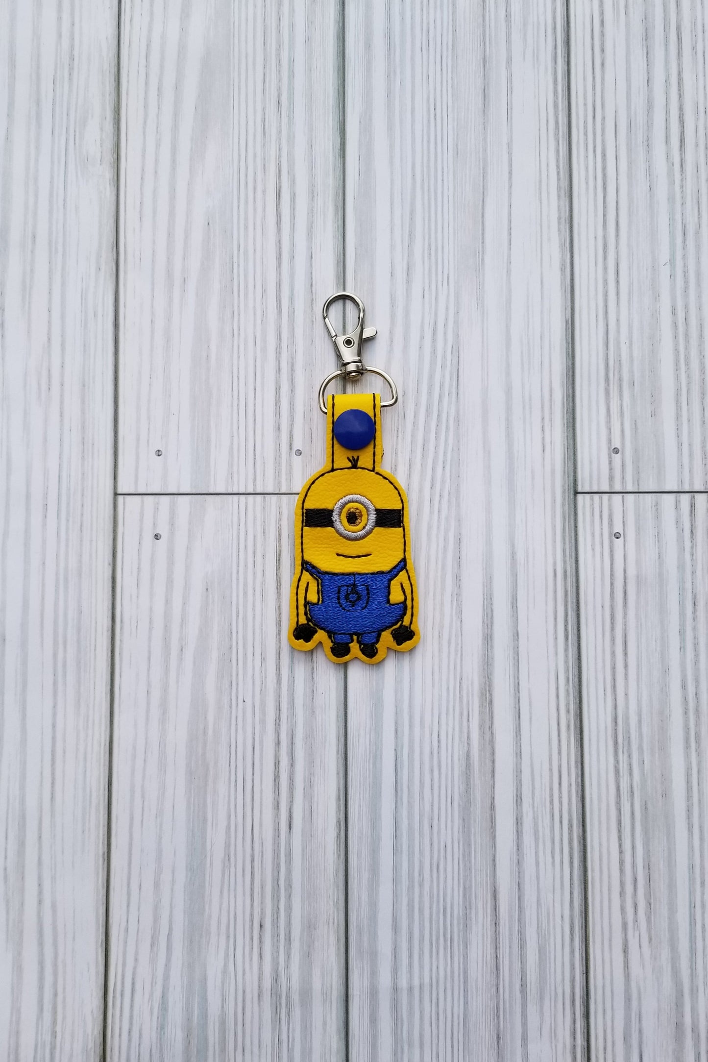 One eye mini